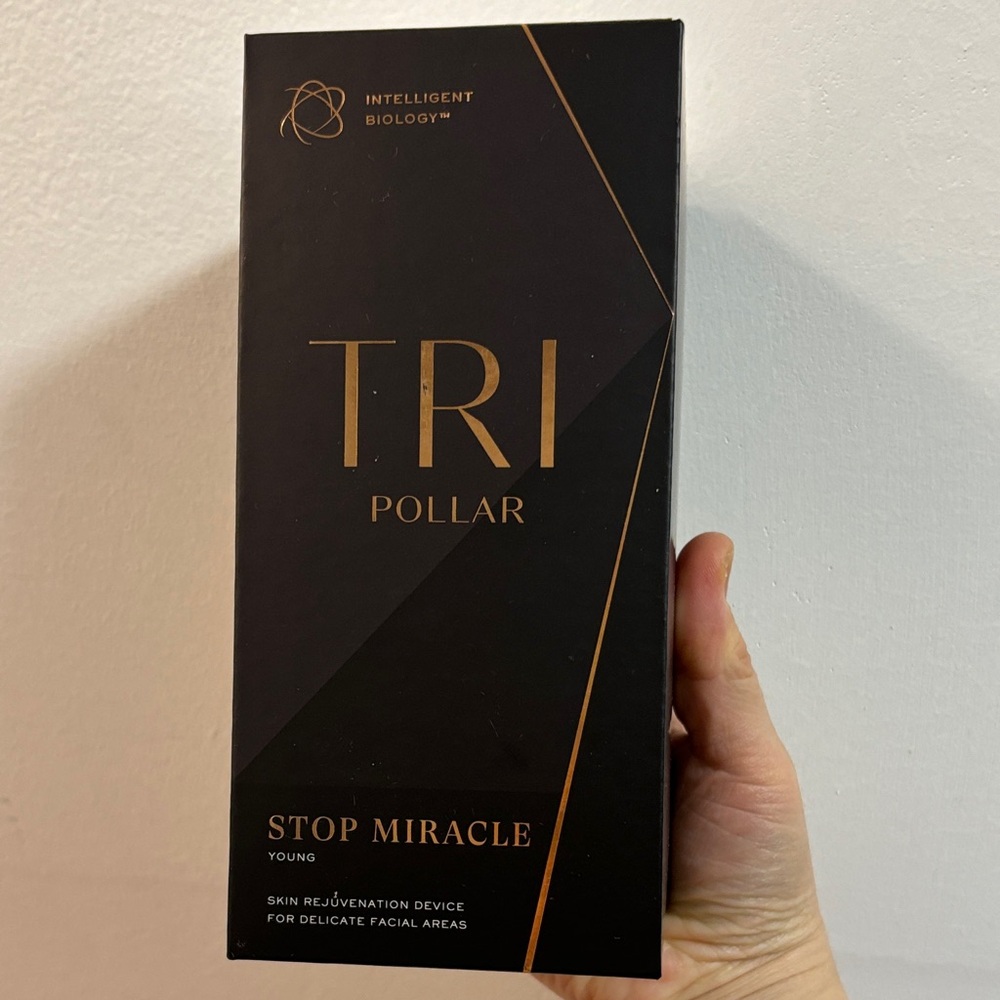 SOLD Tripollar Stop Eye 2 Miracle Eye Skin Rejuvenation Device - Black.open box